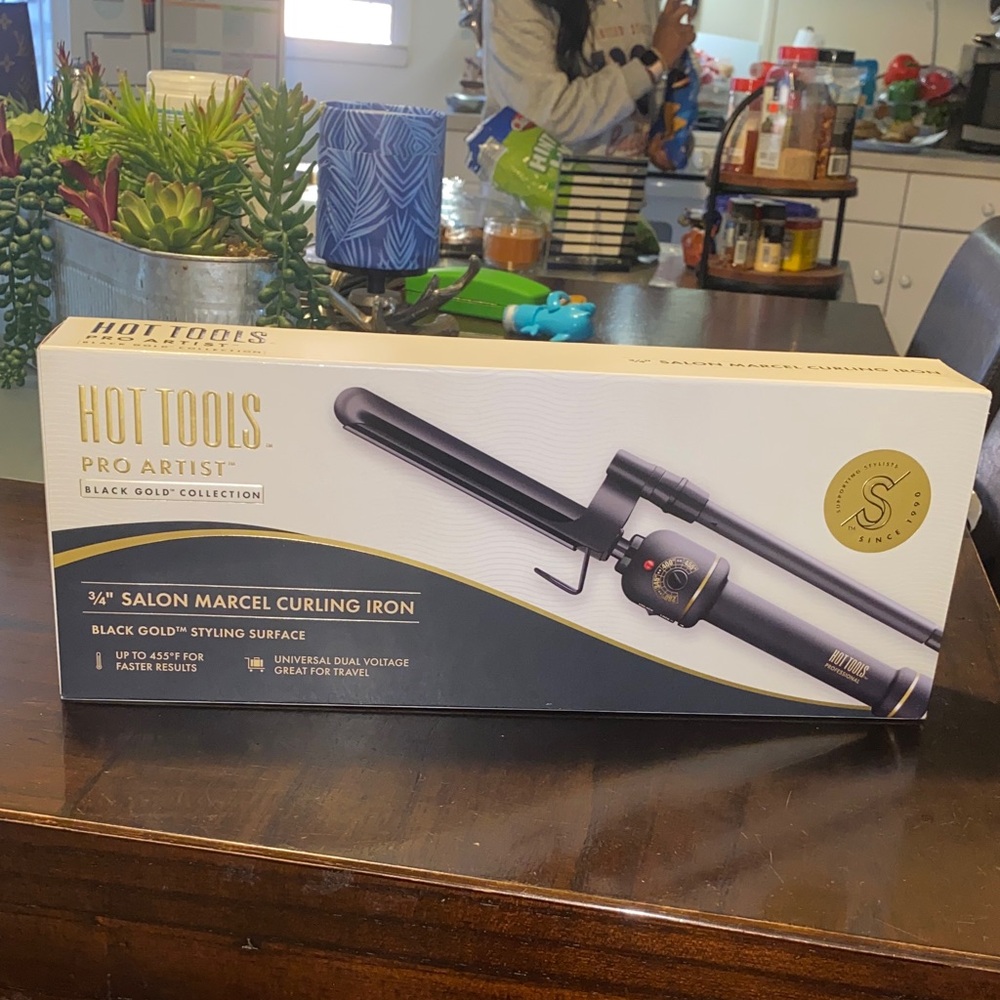 Hot Tools Pro Artist 3/4" Salon Marcel Curling Iron - Black Gold